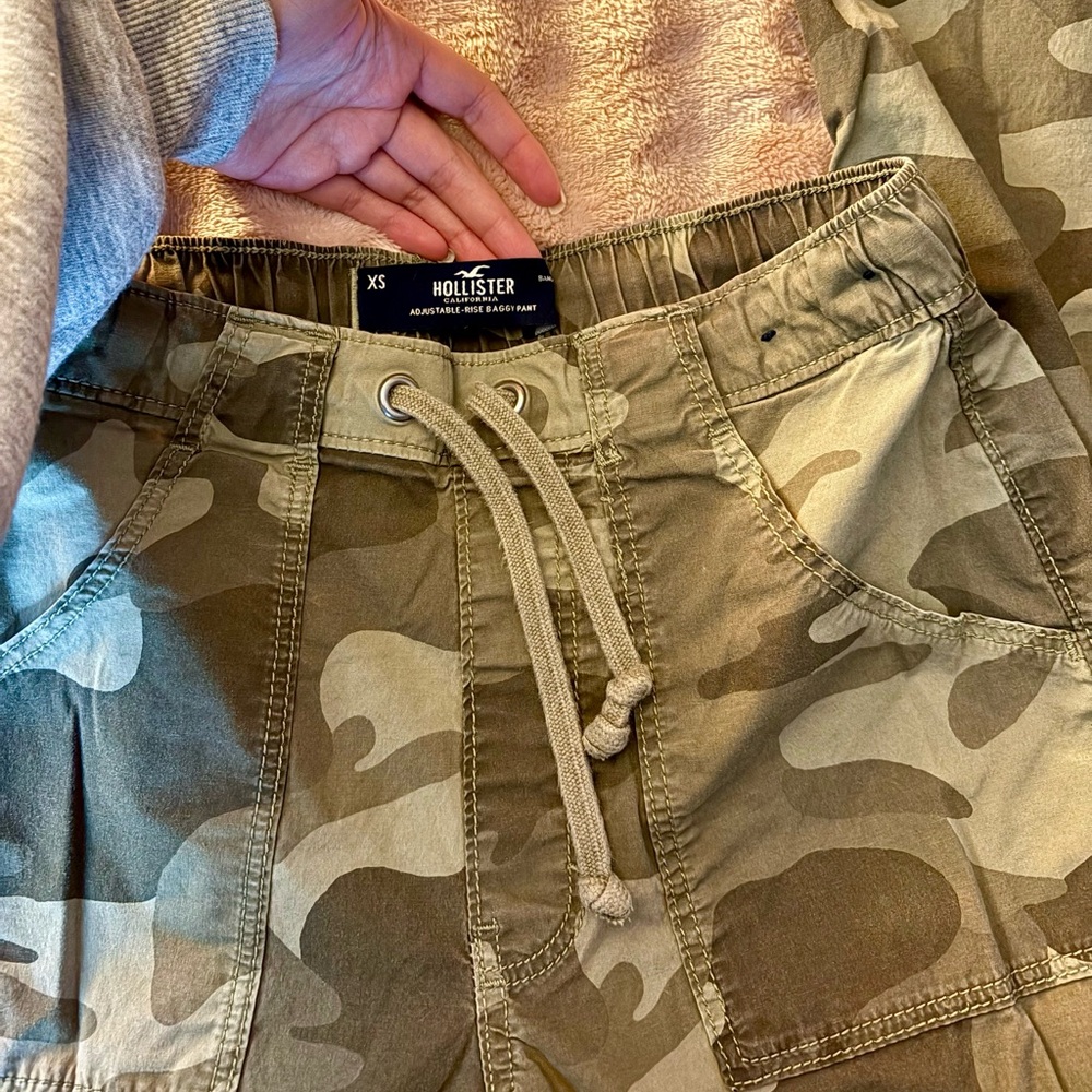 Hollister Olive Camouflage Cargo Shorts